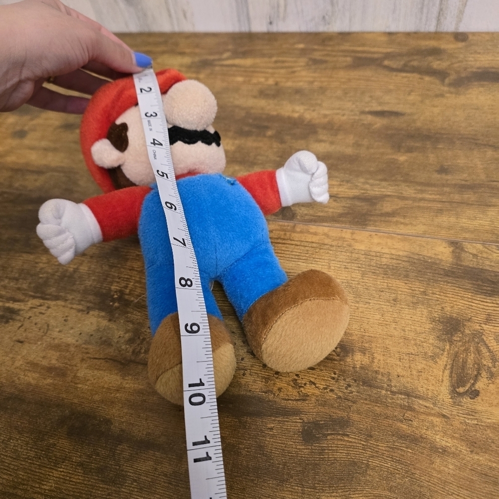 Nintendo Super Mario Plush 2012 - Picture 5 of 7